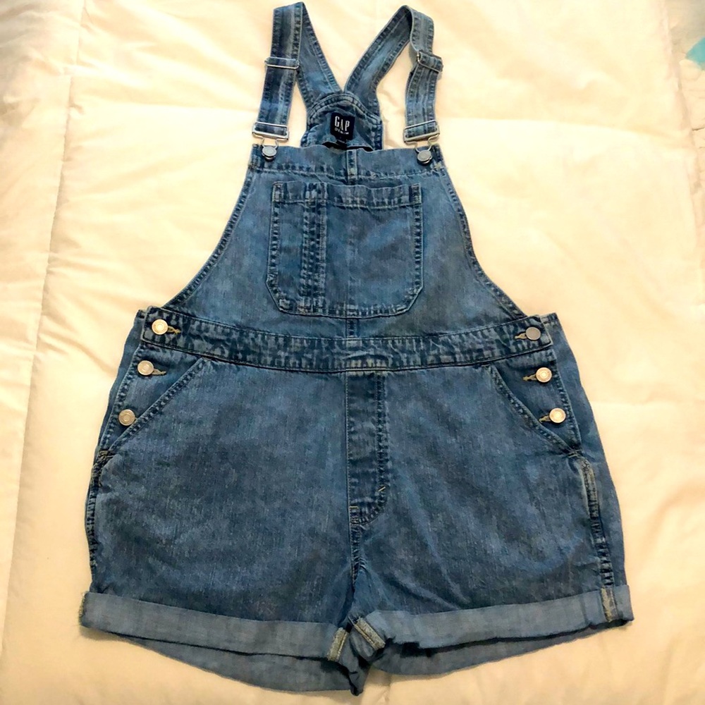 Gap Denim overall shorts  Sz. L